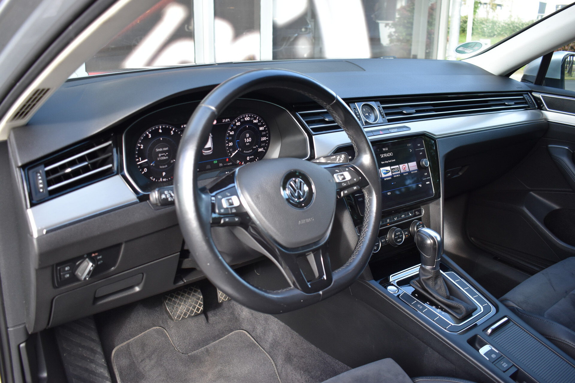 Volkswagen Passat Variant 1.4 TSI Highline Business R - Afbeelding 2