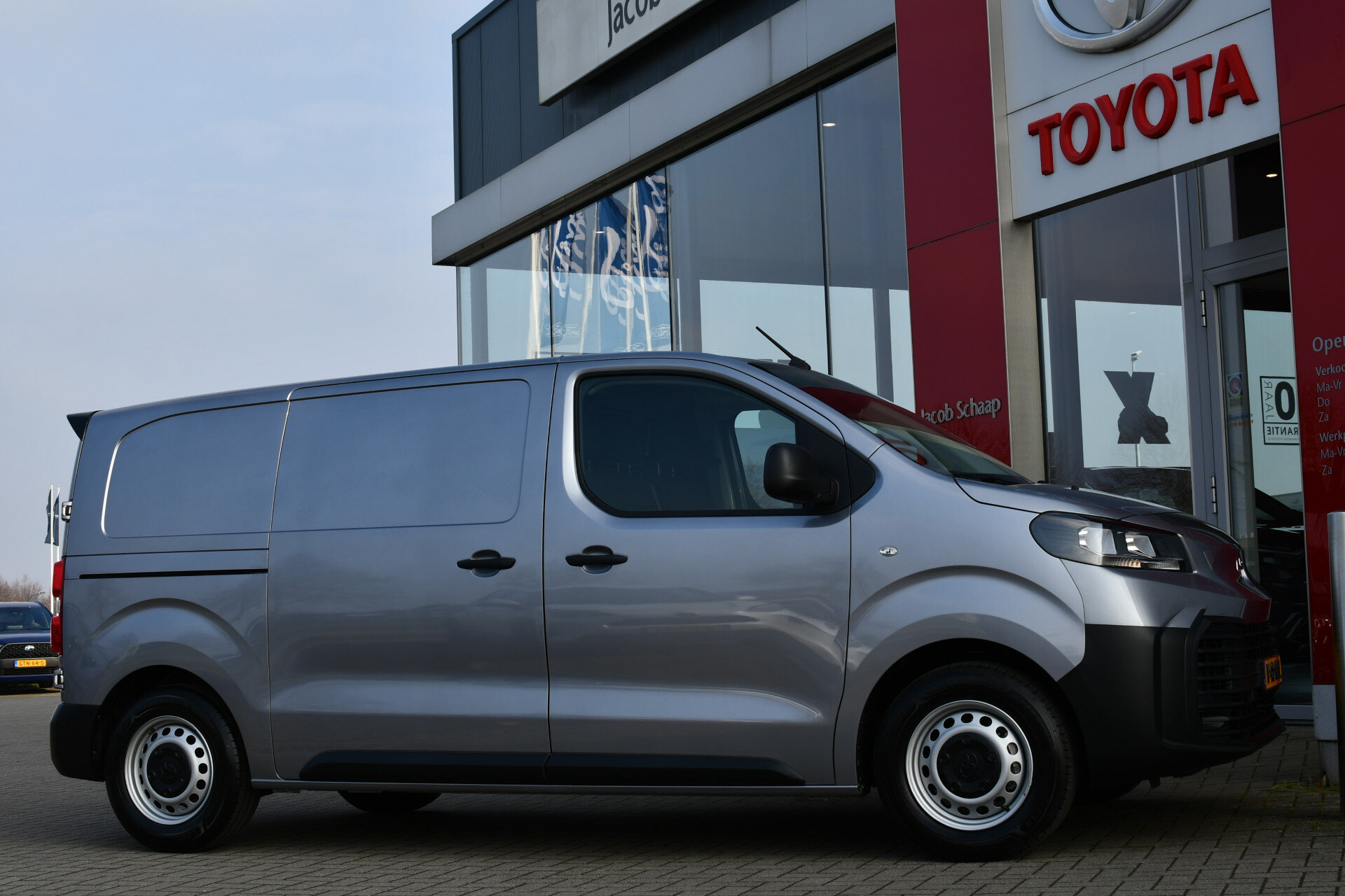 Toyota ProAce Worker 1.5 D-4D Challenger 120pk - Afbeelding 3