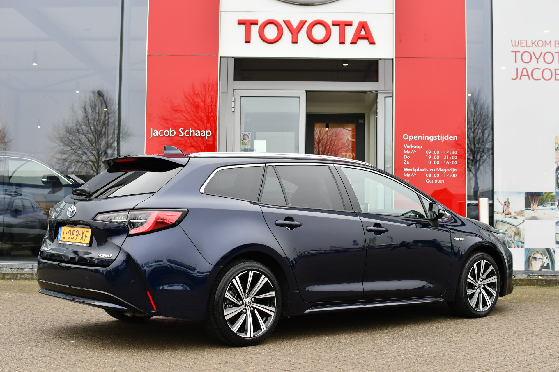 Toyota Corolla Touring Sports 1.8 Hybrid TeamNL Automaat 122pk - Afbeelding 3