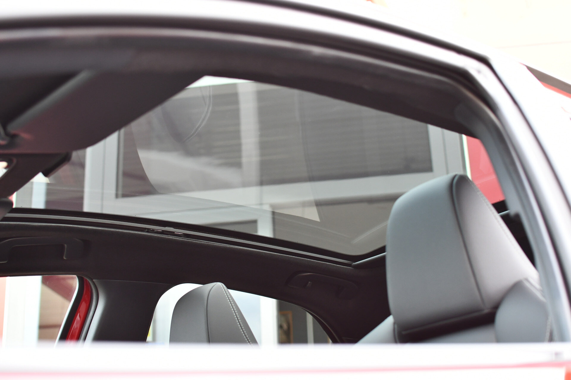 Toyota Yaris 1.5 Hybrid 130 Executive Automaat 130pk - Afbeelding 4