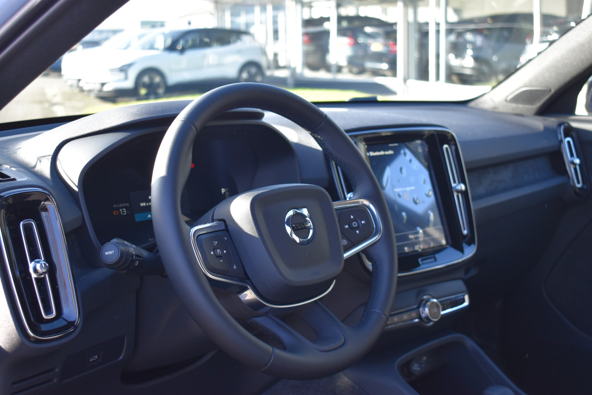 Volvo EX40 Extended Range 252PK Plus 82KWH - Afbeelding 5