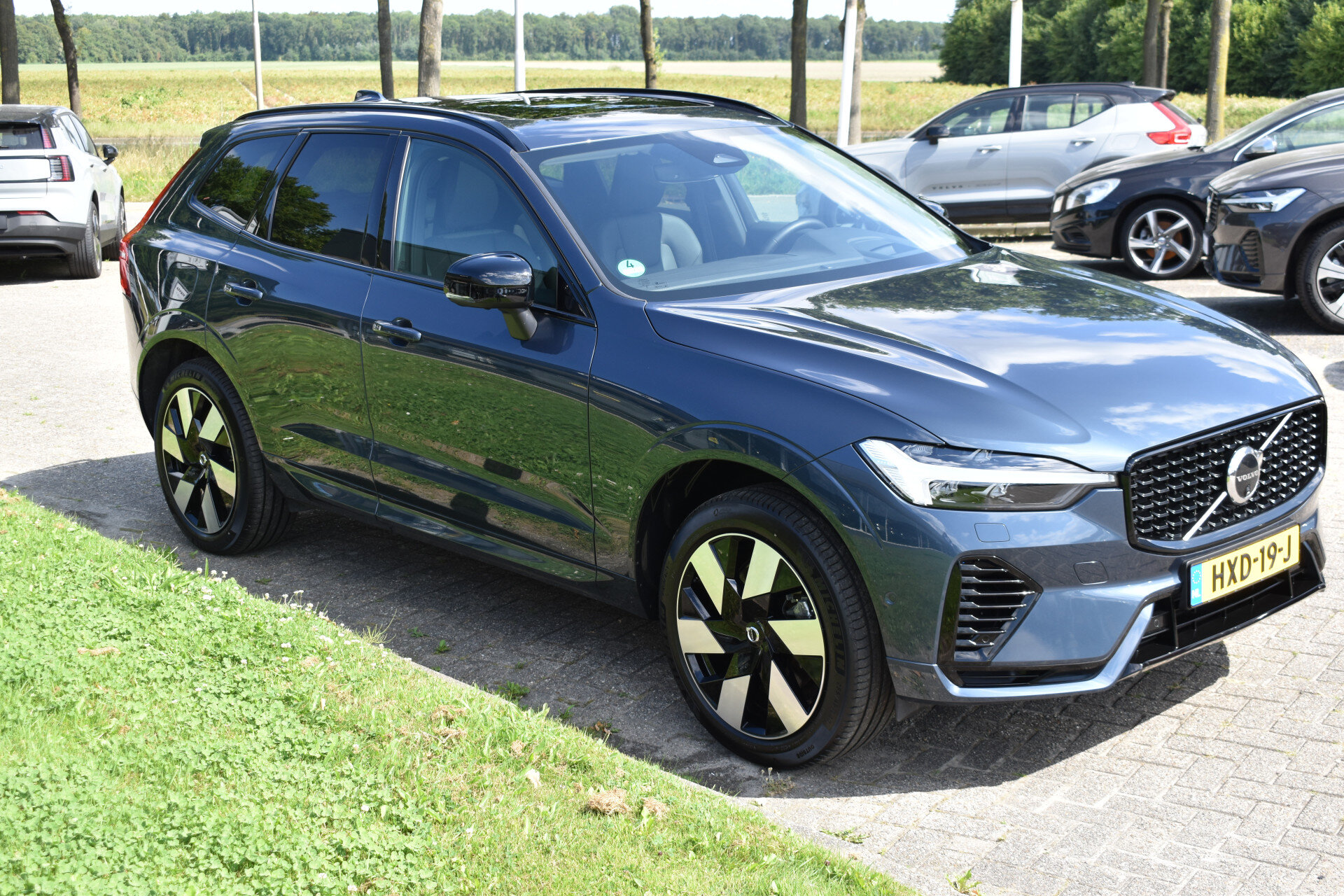 Volvo XC60 T8 AWD 455PK Plug-in hybrid Ultra Dark - Afbeelding 2