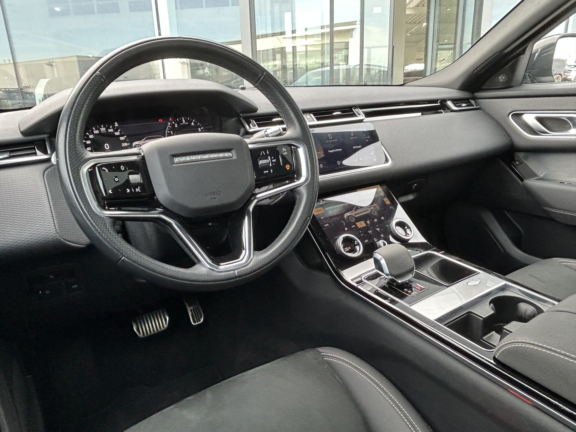 Land Rover Range Rover Velar 2.0 P400e AWD R-Dynamic S - Afbeelding 2