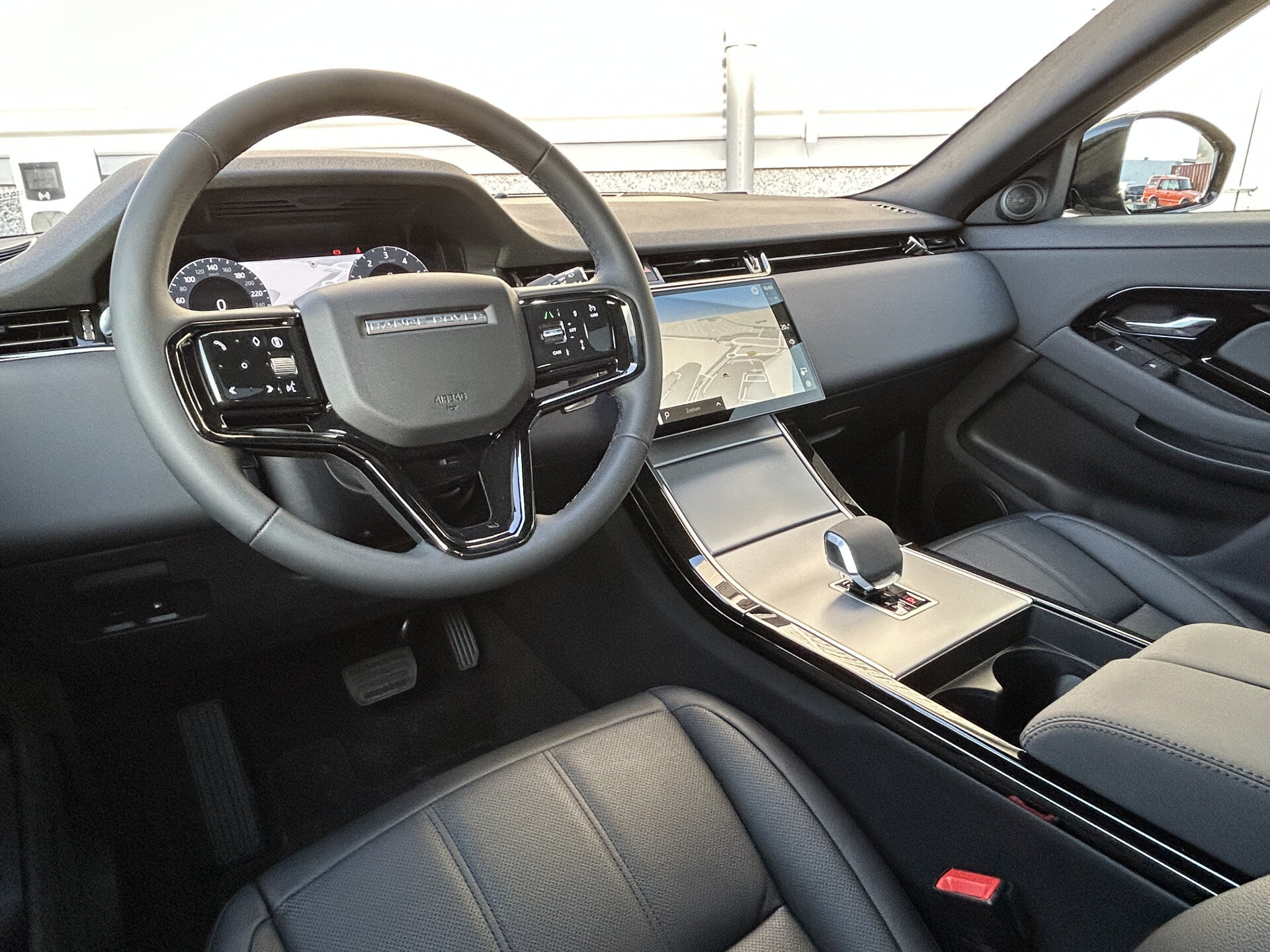 Land Rover Range Rover Evoque P300e 309pk PHEV AWD S - Afbeelding 2