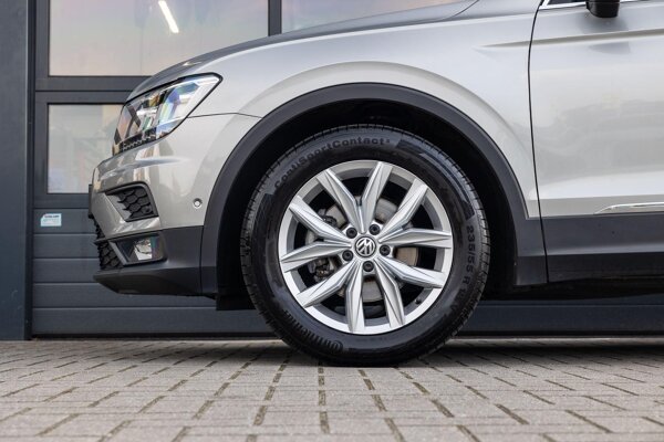 lichtmetalen velgen 18" lichtmetalen velgen 18"