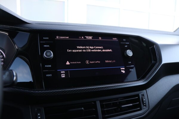 Apple Carplay/Android Auto