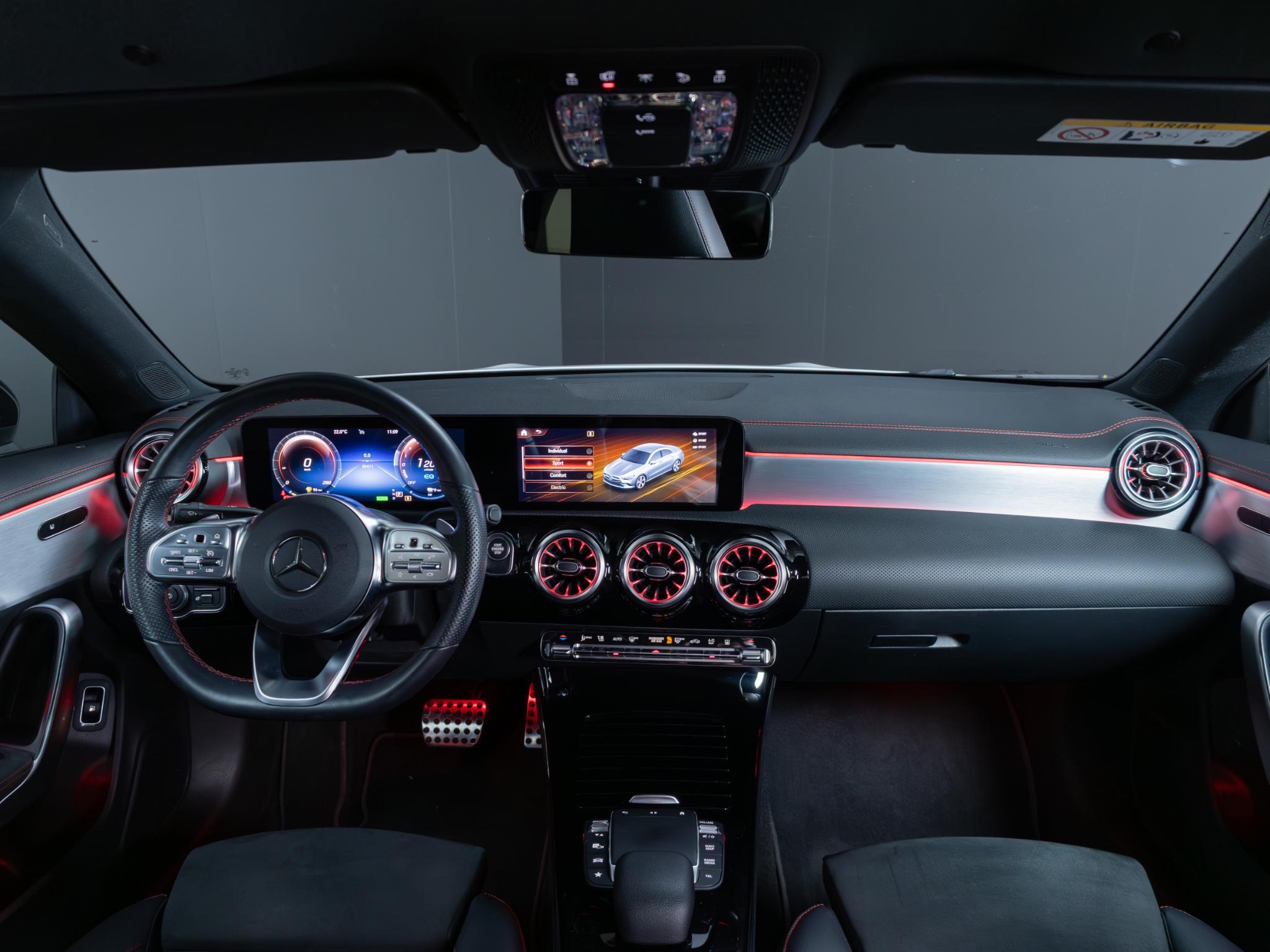 Mercedes-Benz CLA Coupé 250 e Business Solution AMG Limited - Afbeelding 3