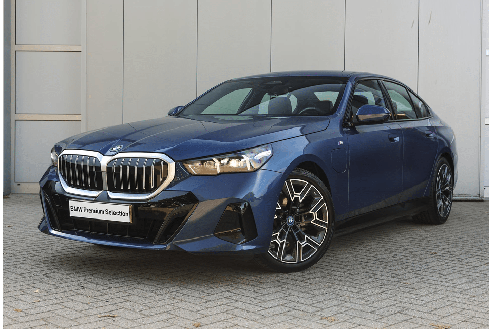 BMW 5 Serie 530e M Sport Automaat - Afbeelding 1