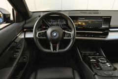 BMW 5 Serie 530e M Sport Automaat - Afbeelding 3
