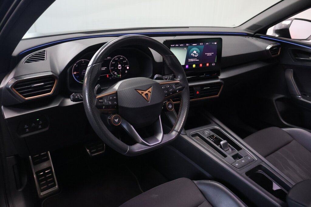 CUPRA Leon Sportstourer 1.4 e-Hybrid Copper VZ Performance | Panoramadak | Sportstoel - Afbeelding 3