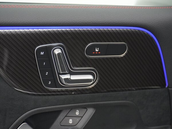 Elektrisch verstelbare bestuurdersstoel met geheugenfunctie