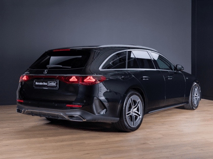 Mercedes-Benz E-Klasse Estate 300 e AMG Line - Afbeelding 2