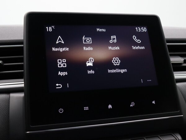 Apple Carplay/Android Auto Apple Carplay/Android Auto