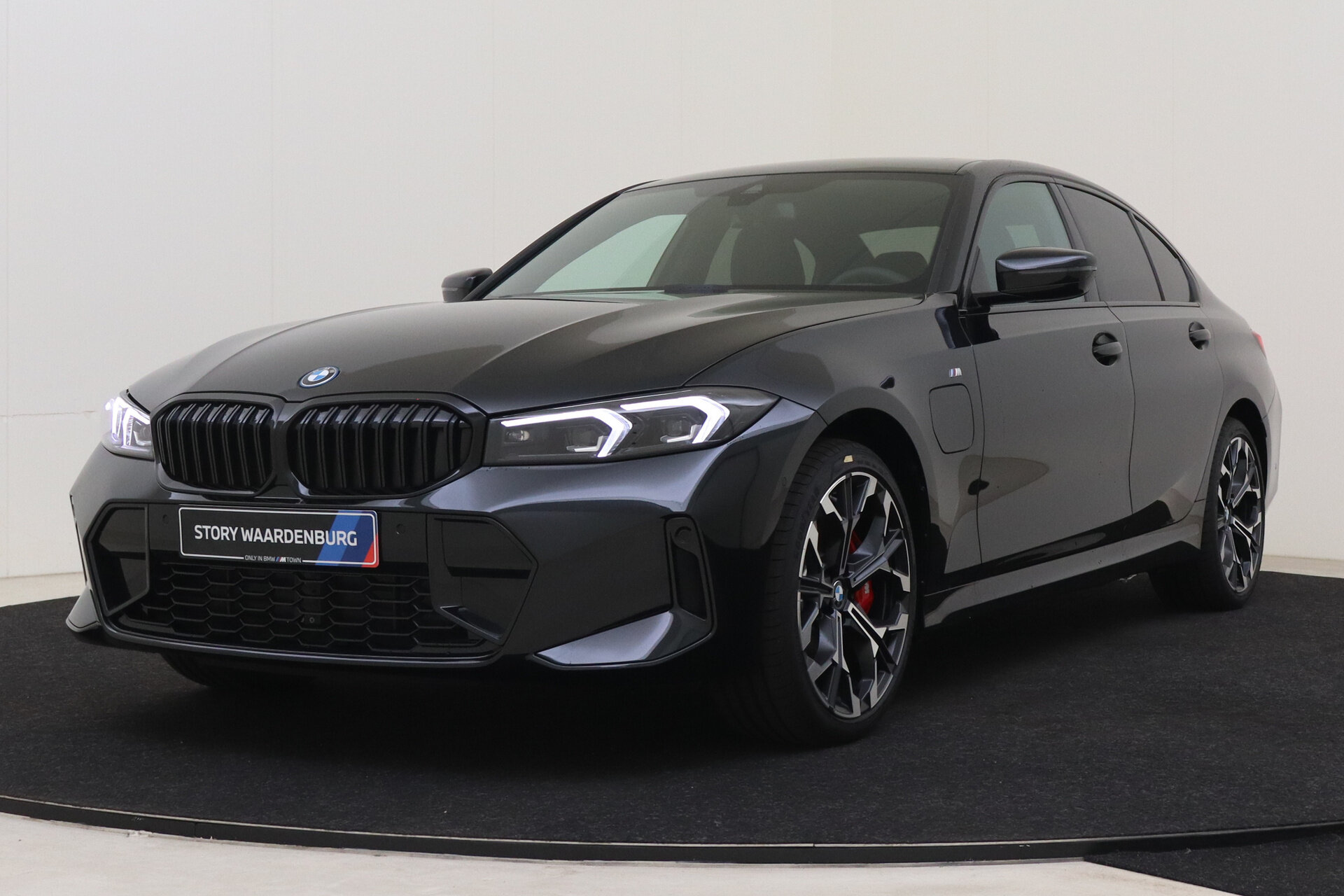 BMW 3 Serie 330e M Sport Automaat