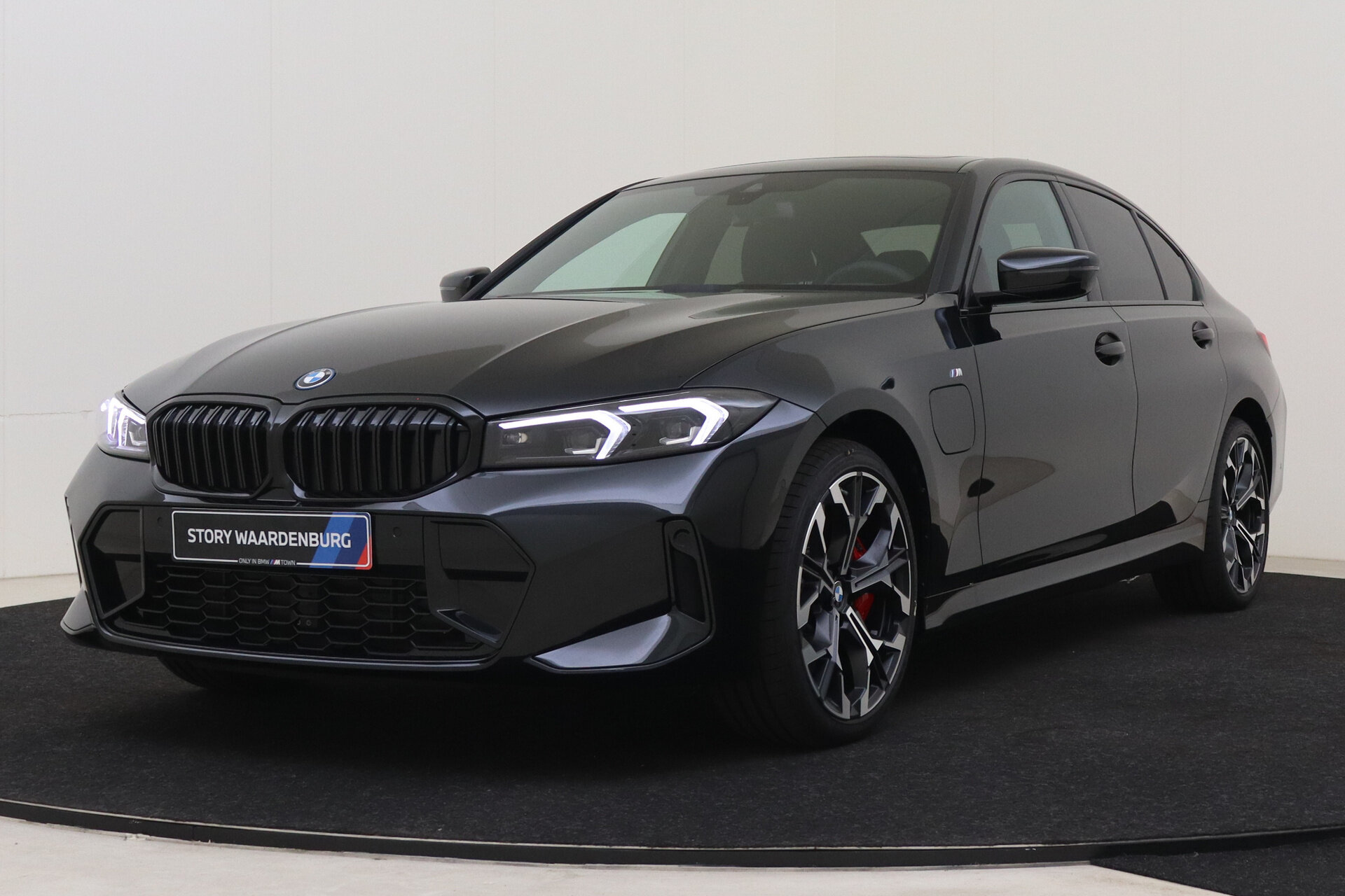 BMW 3 Serie 330e M Sport Automaat