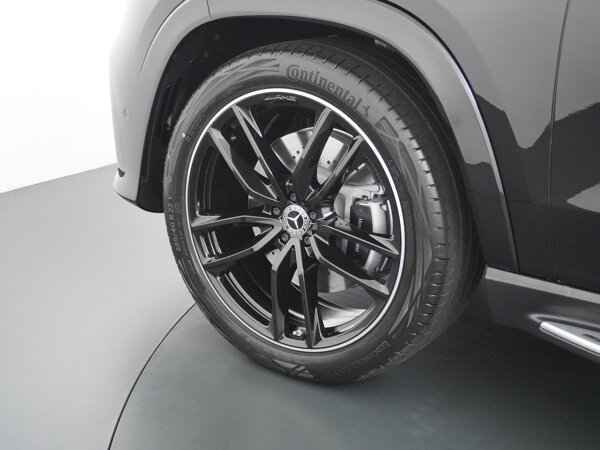 23" 5-dubbelspaaks lichtmetalen AMG-velgen, zwart