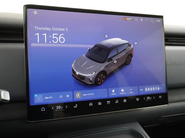 15,05 inch gebogen scherm ( verschuifbaar) 15,05 inch gebogen scherm ( verschuifbaar)