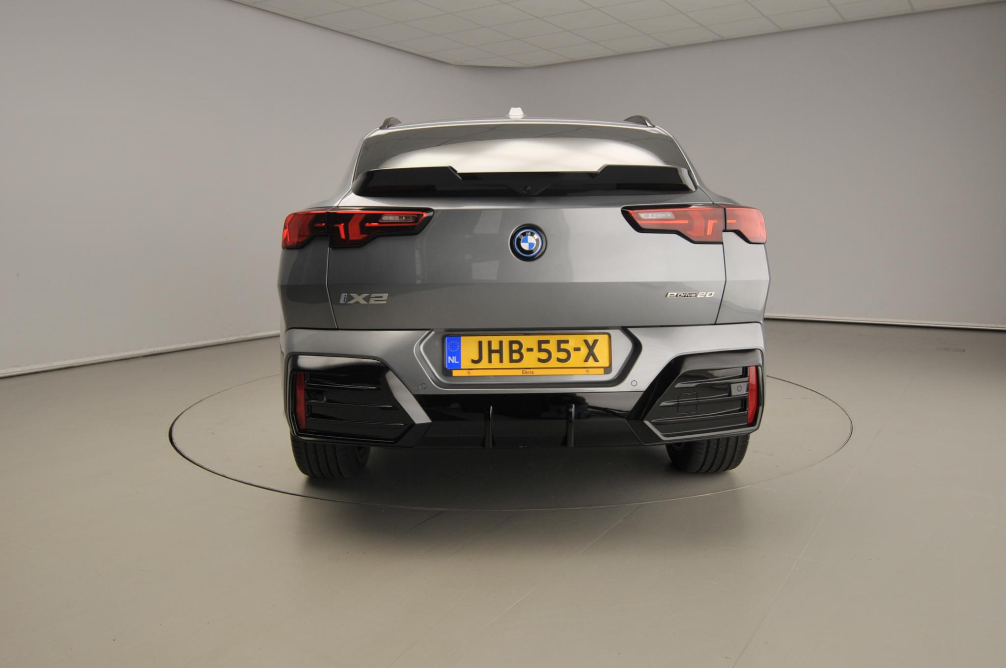 BMW iX2 eDrive20 - Afbeelding 3