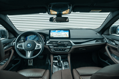 BMW 5 Serie Touring 530e High Executive M Sport Automaat - Afbeelding 5