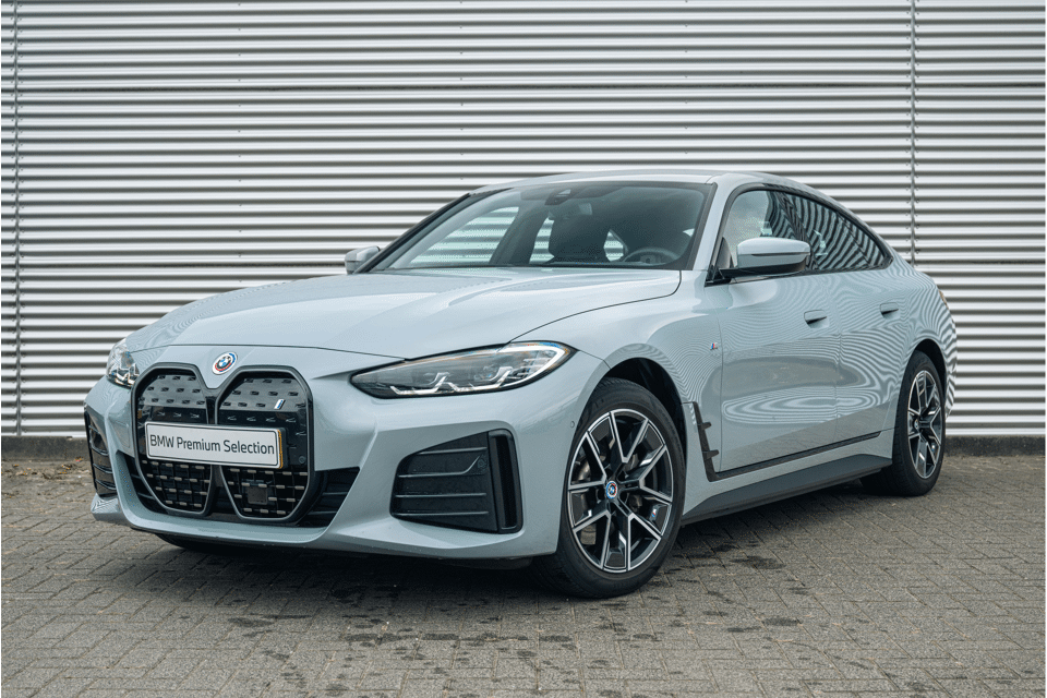 BMW i4 eDrive40 High Executive M Sport - Afbeelding 1