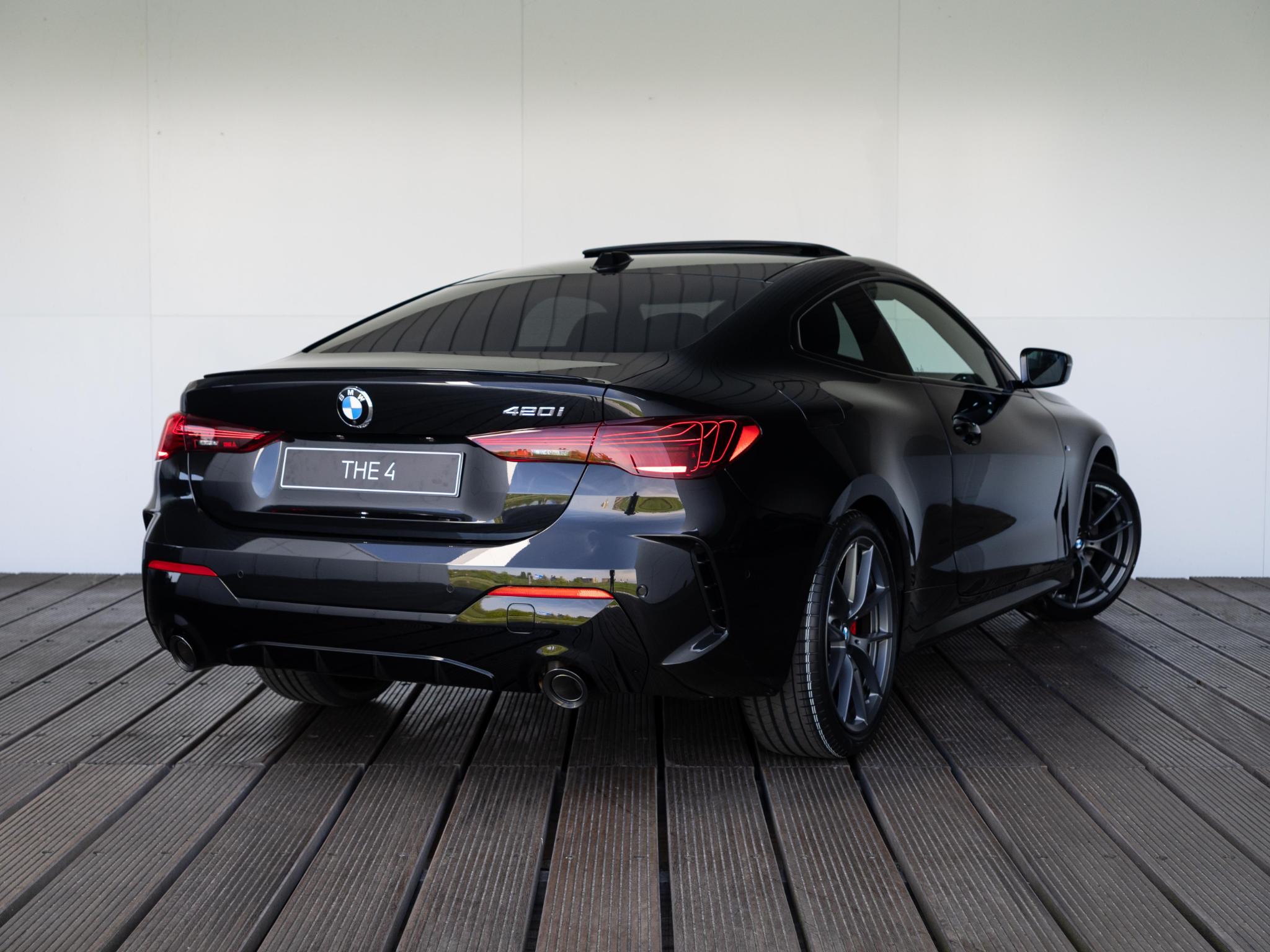BMW 4 Serie 420i Coupé M Sport Pro - Afbeelding 2