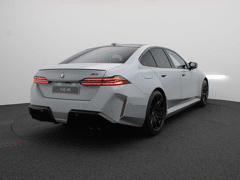BMW M5 Sedan - Afbeelding 2