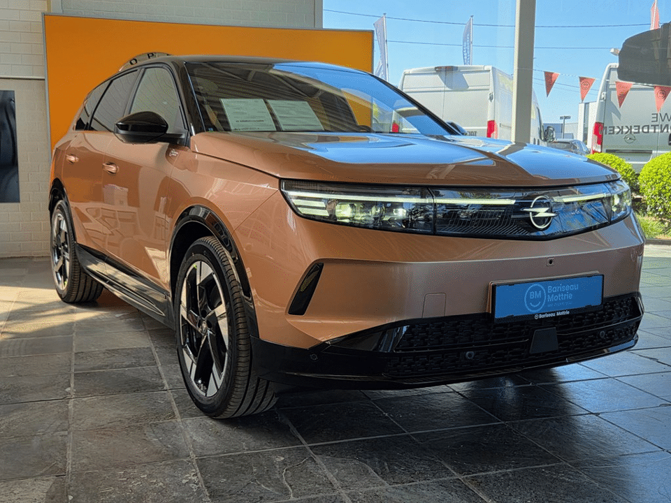 Opel Grandland GS Electric 73 kWh direct 213pk * COMFORT PACK PLUS * TECH PACK PLUS * LICHTMETALEN VELGEN 20 INCH * - Afbeelding 1