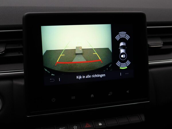 Parkeersensoren achter met achteruitrijcamera en sonische weergave Parkeersensoren achter met achteruitrijcamera en sonische weergave