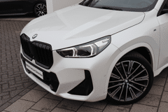 BMW X1 sDrive18i High Executive M Sport Automaat - Afbeelding 2
