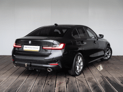 BMW 3 Serie Sedan 320i - Afbeelding 2