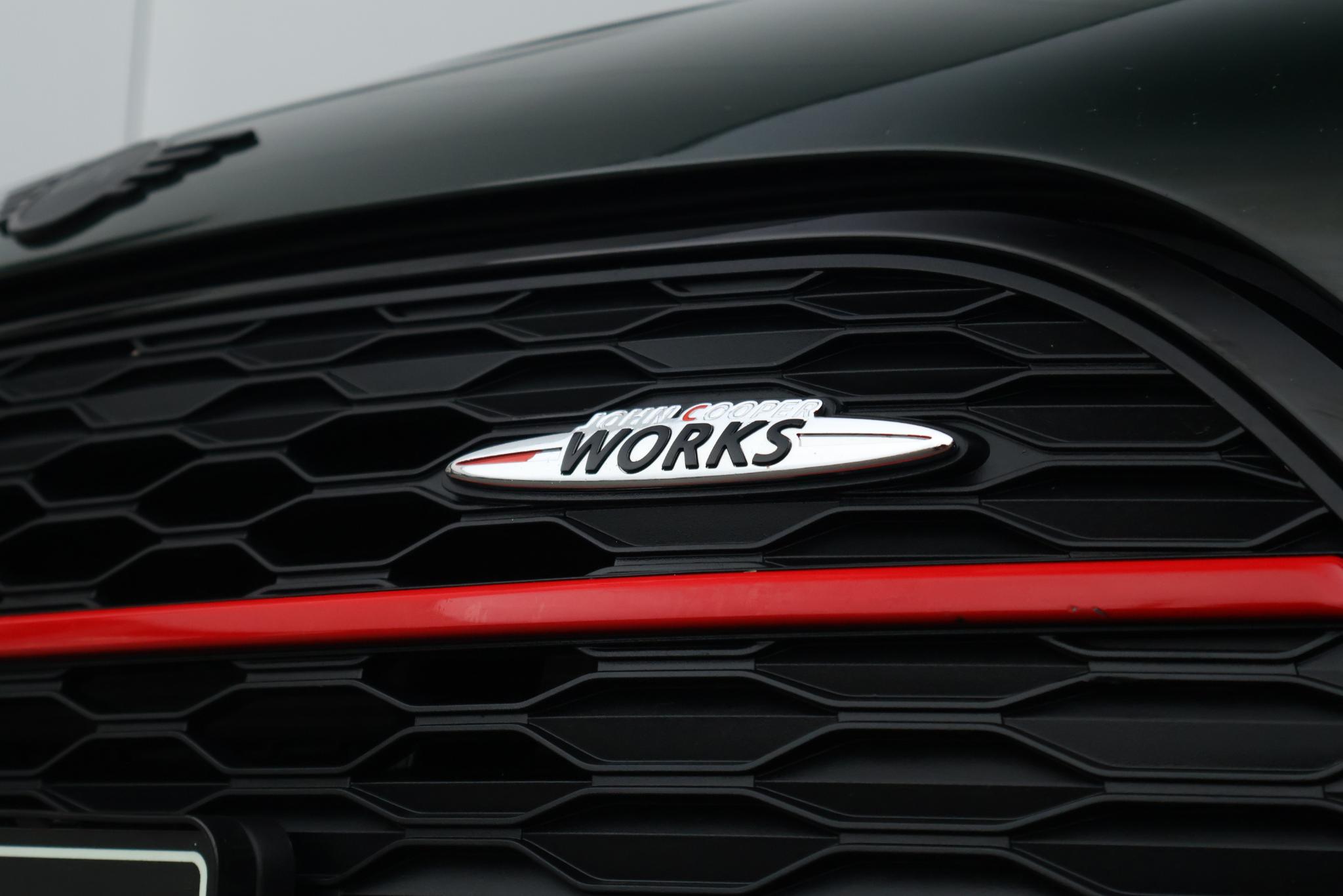 MINI Clubman 2.0 JCW ALL4 Thunder Pack - Bild 4