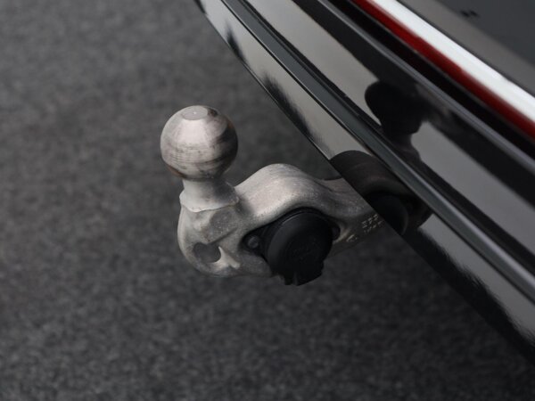 trekhaak elektrisch uitklapbaar