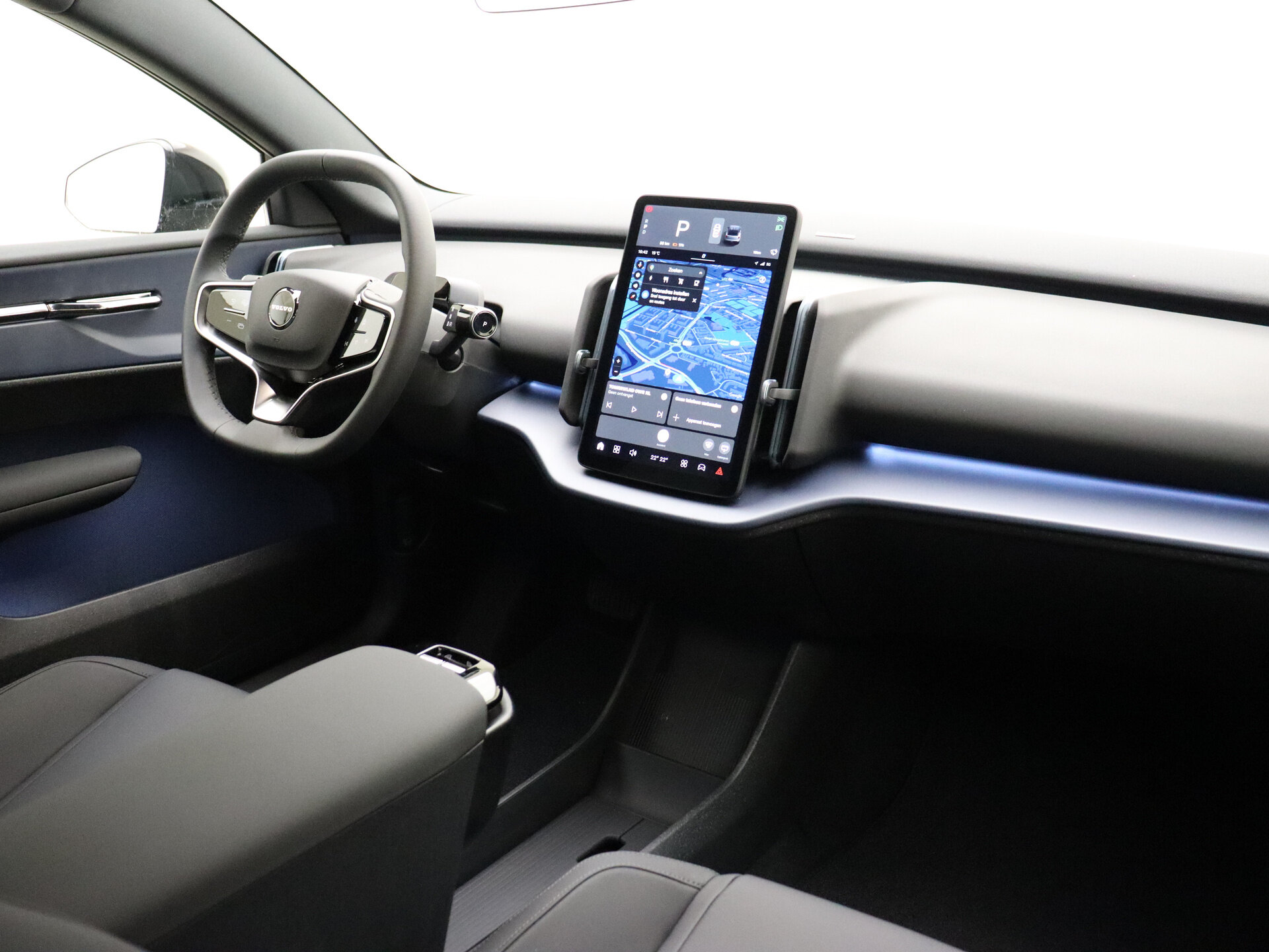 Volvo EX30 Extended Range Plus - Afbeelding 2