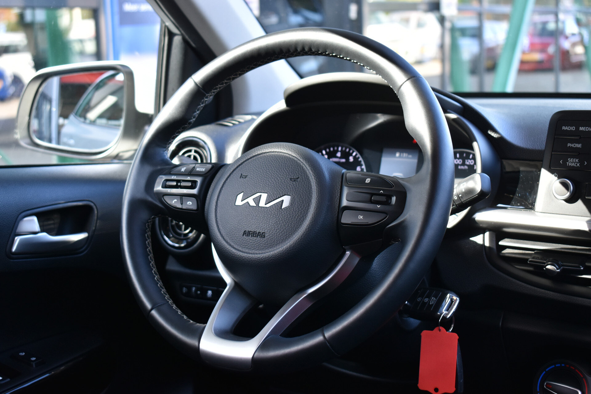 Kia Picanto 1.0 DPi DynamicLine 5-deurs 67pk - Afbeelding 2