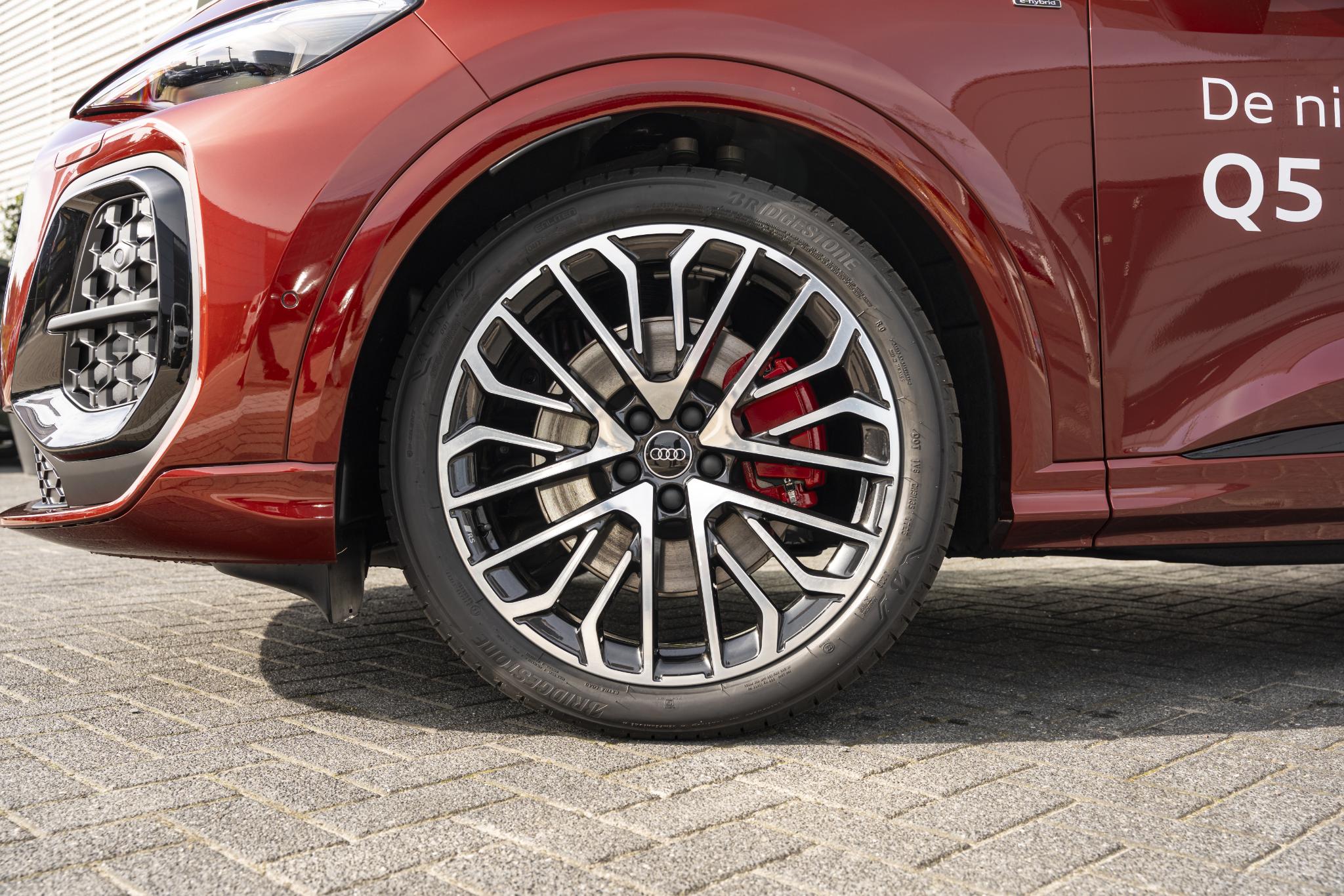 Audi Q5 S edition Competition 2.0 TFSI e 270 kW / 367 PK S - Afbeelding 5