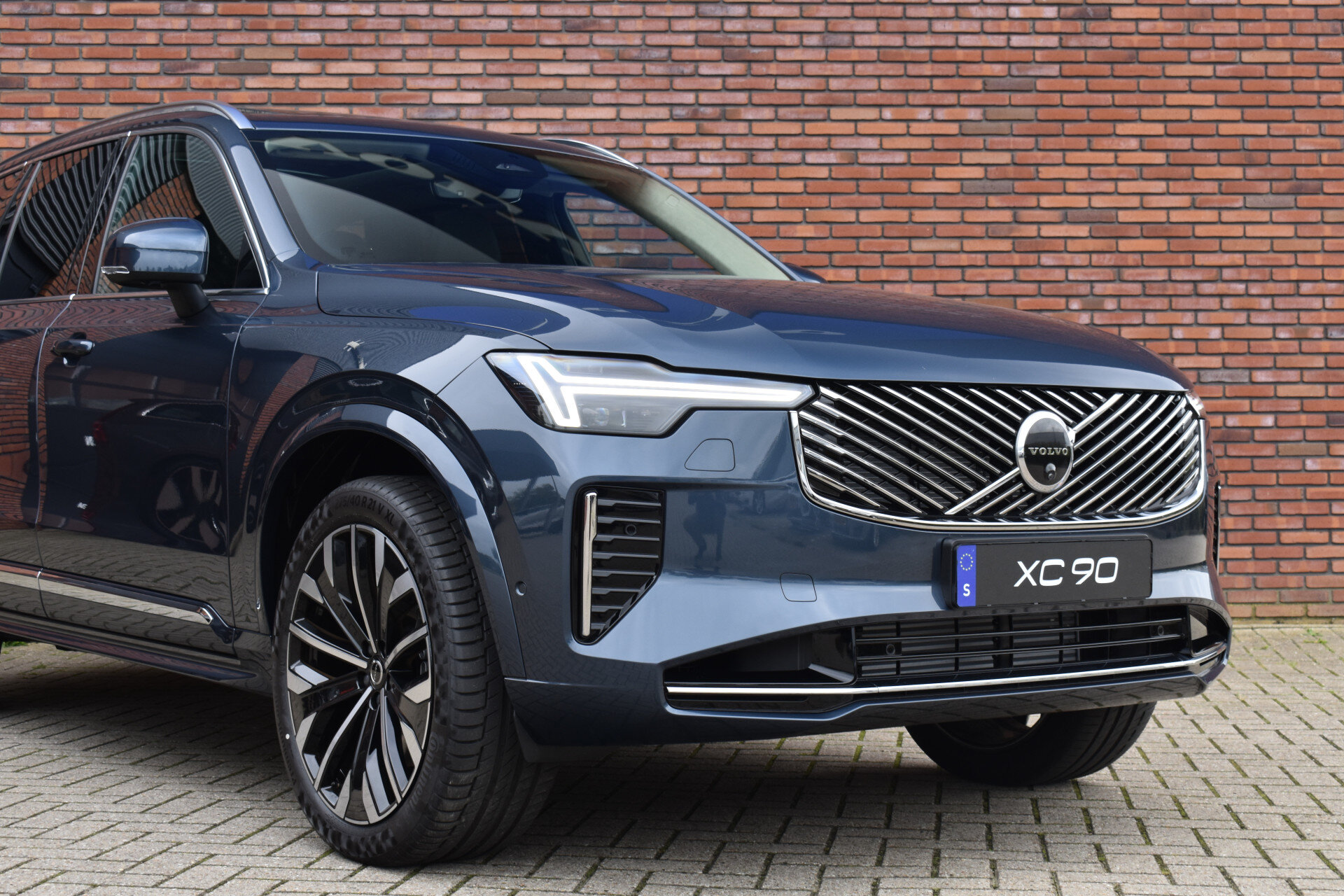 Volvo XC90 T8 455PK Plug-in hybrid AWD Ultra Bright - Afbeelding 2