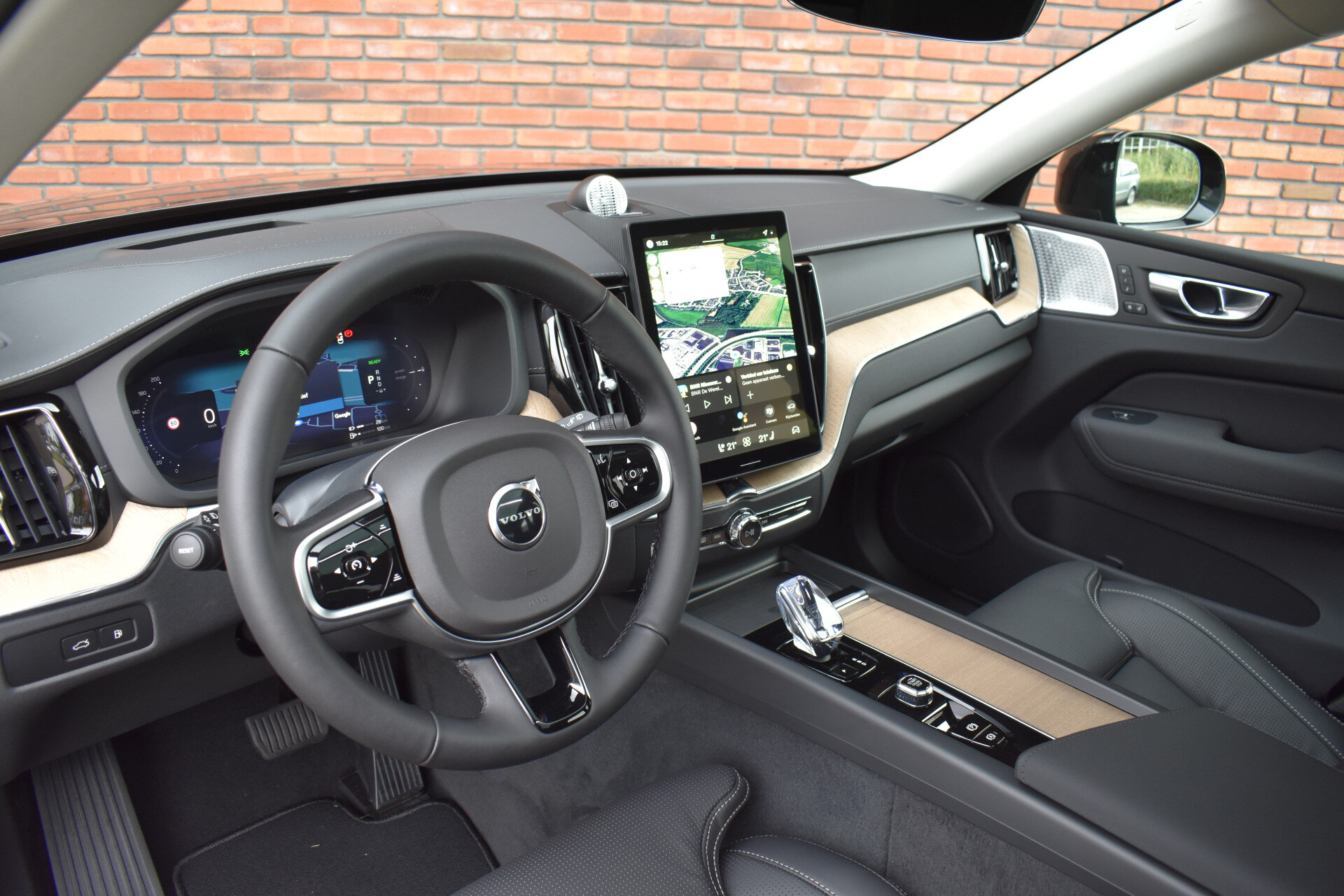 Volvo XC60 T6 350PK Plug-in hybrid AWD Ultra Dark - Afbeelding 5