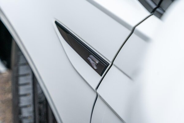 R-Line Exterieur