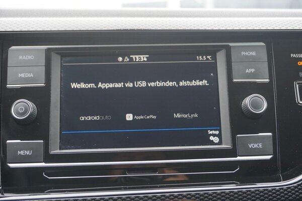 Apple Carplay/Android Auto