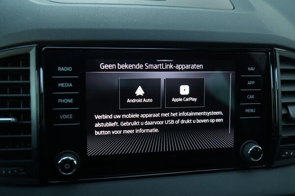 Apple Carplay/Android Auto