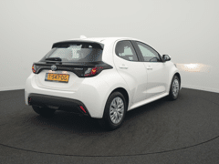 Toyota Yaris 1.5 Hybrid Active - Occasion Lease vanaf €404 p/m - Afbeelding 4
