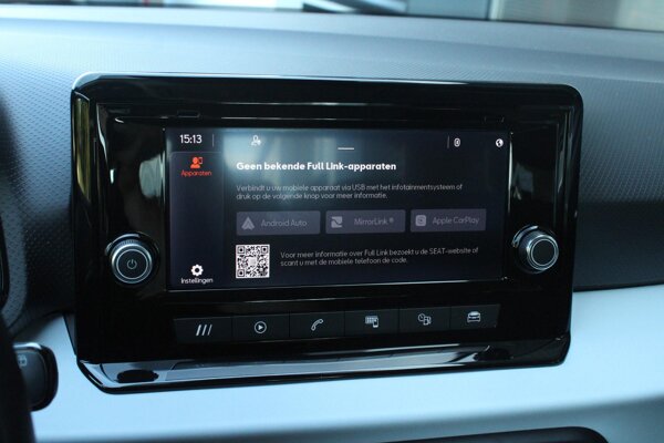 Apple Carplay/Android Auto
