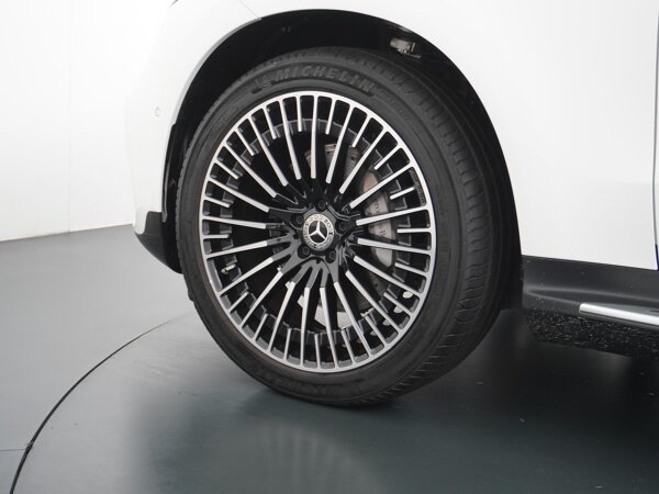21" vijf-dubbelspaaks gesmede AMG-velgen