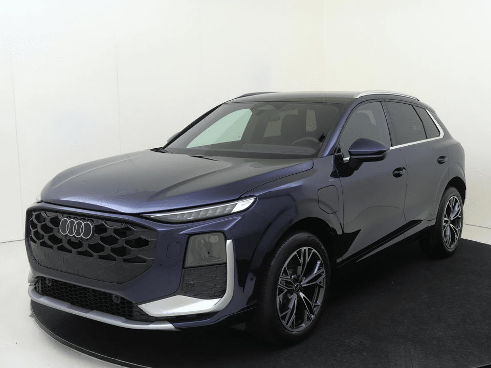 Audi Q3 e-hybrid S tronic 6 272pk - Afbeelding 1