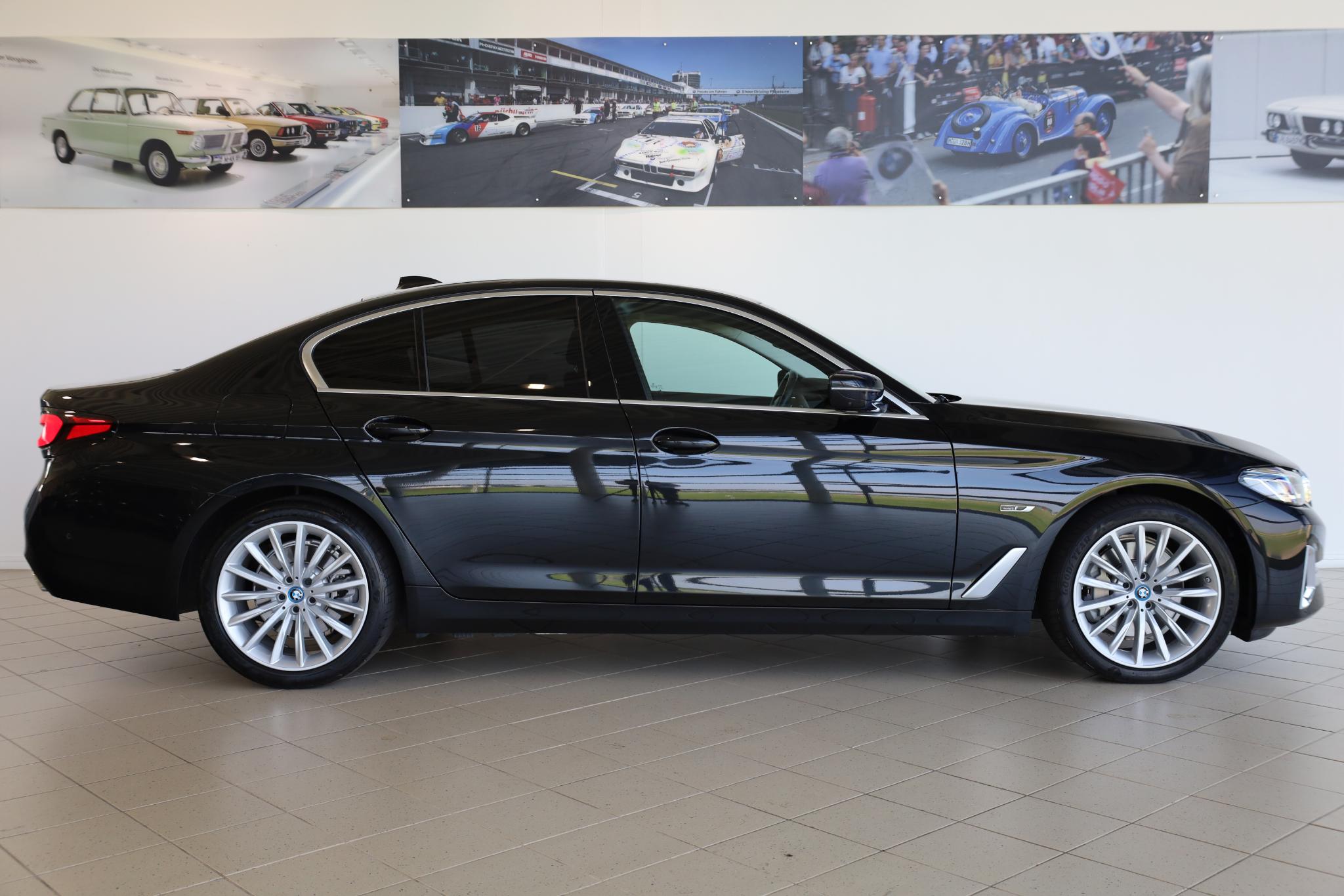 BMW 5 Serie 530e xDrive High Executive - Afbeelding 3