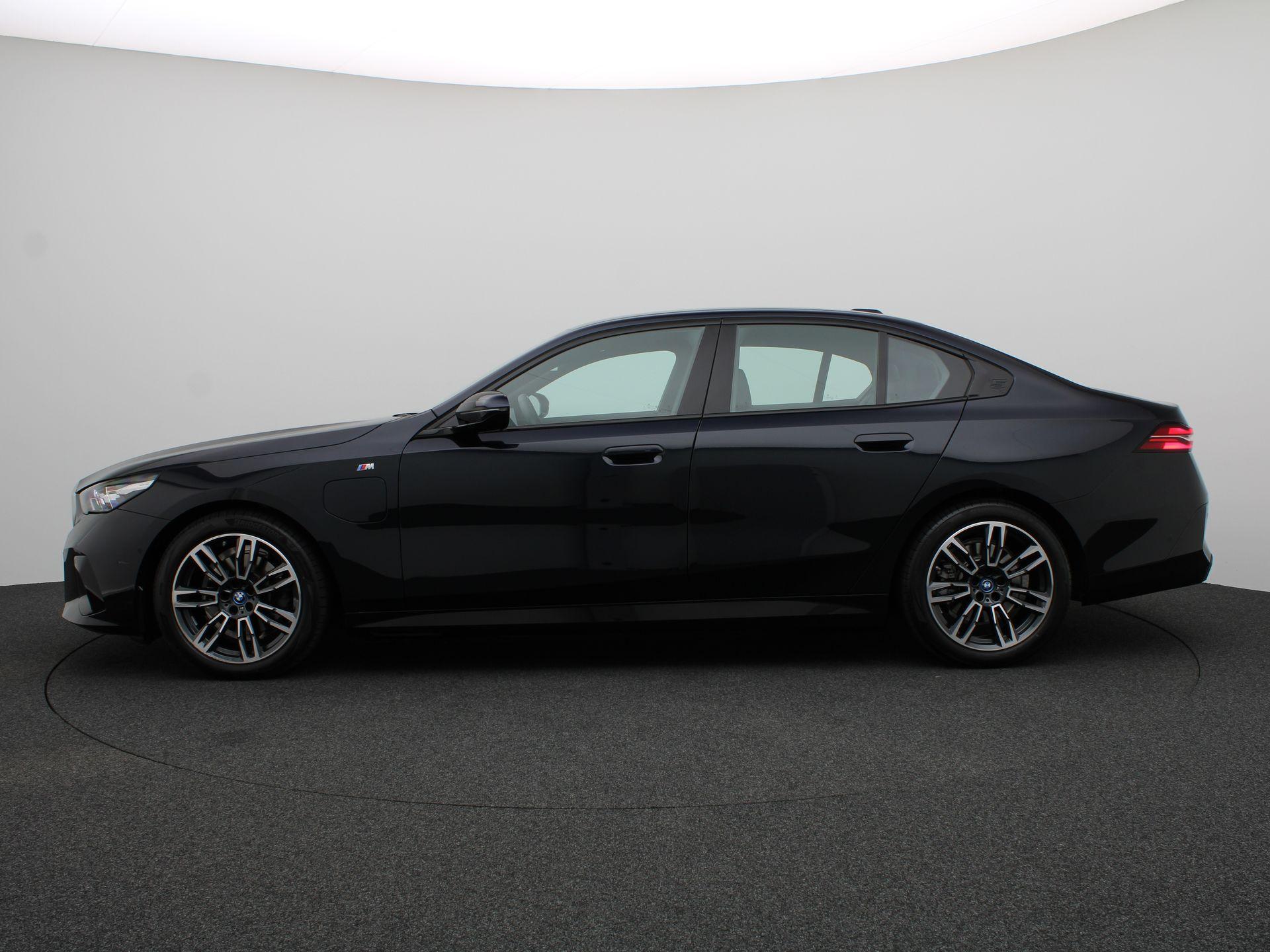 BMW 5 Serie Sedan 530e - Afbeelding 4