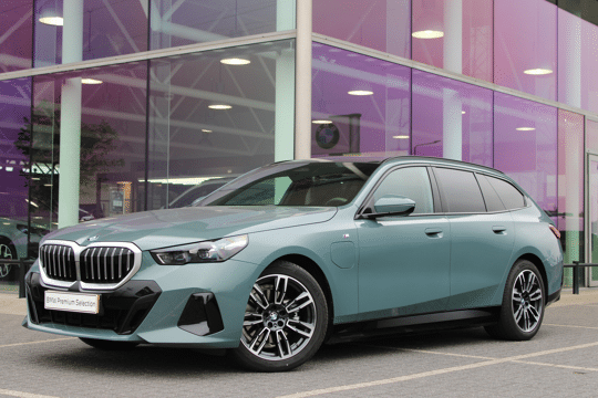 BMW 5 Serie Touring 530e M Sport Automaat