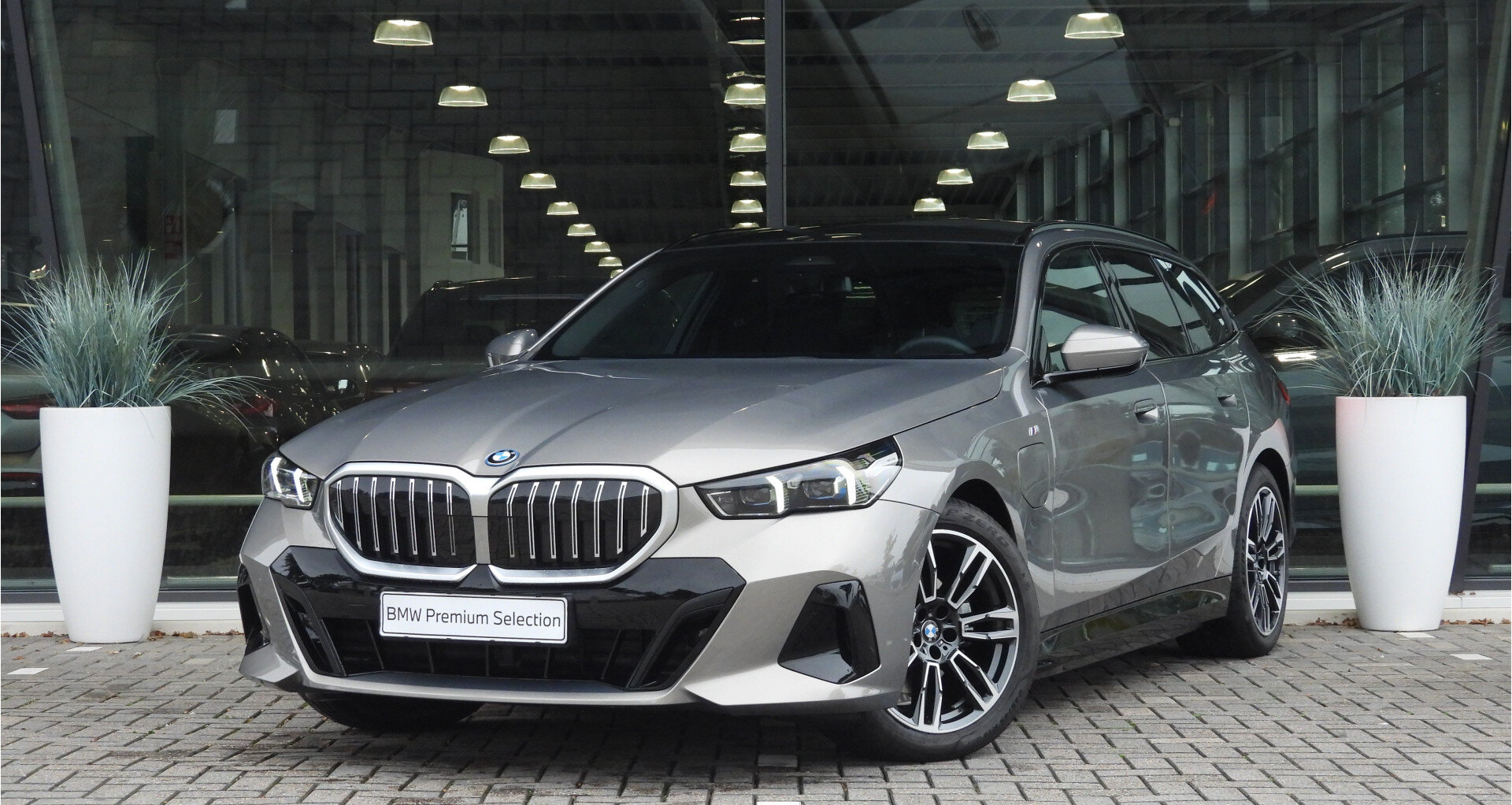 BMW 5 Serie Touring 530e M Sport Automaat