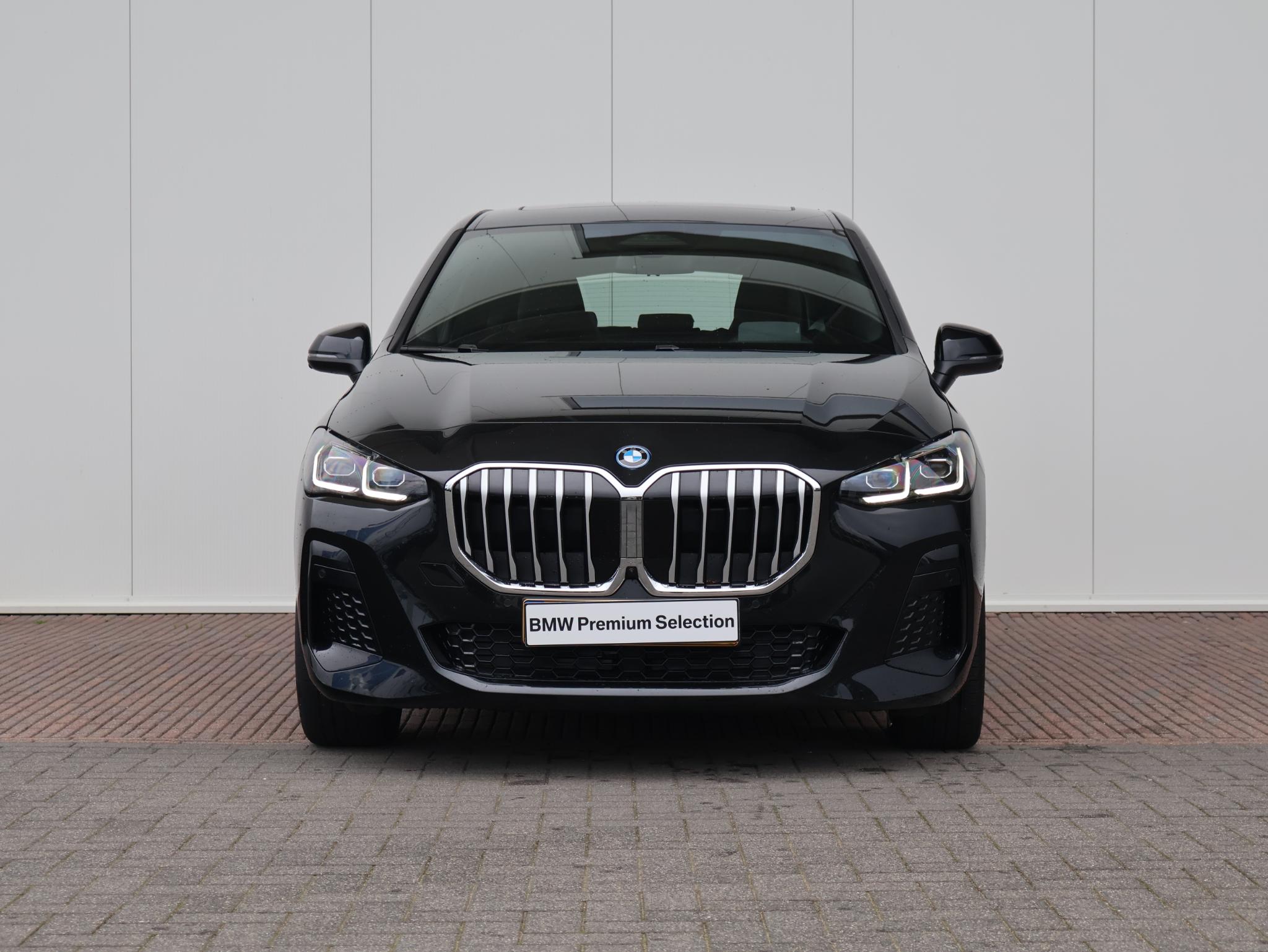 BMW 2 Serie Active Tourer 230e xDrive - Afbeelding 2