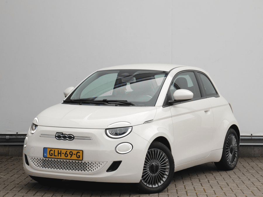Fiat 500 RED 42 kWh - Afbeelding 1